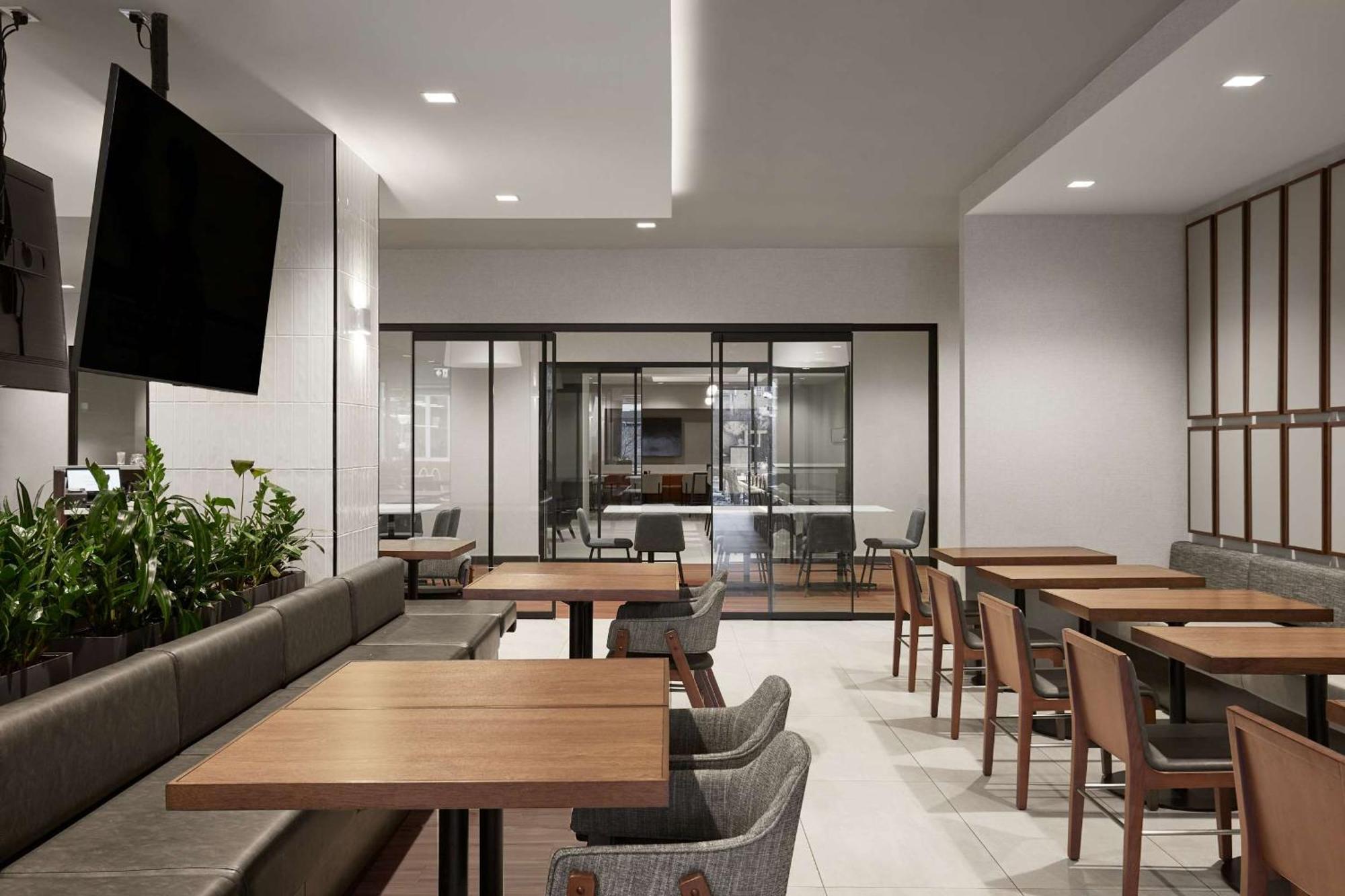 Hyatt Place Montreal - Downtown Eksteriør billede